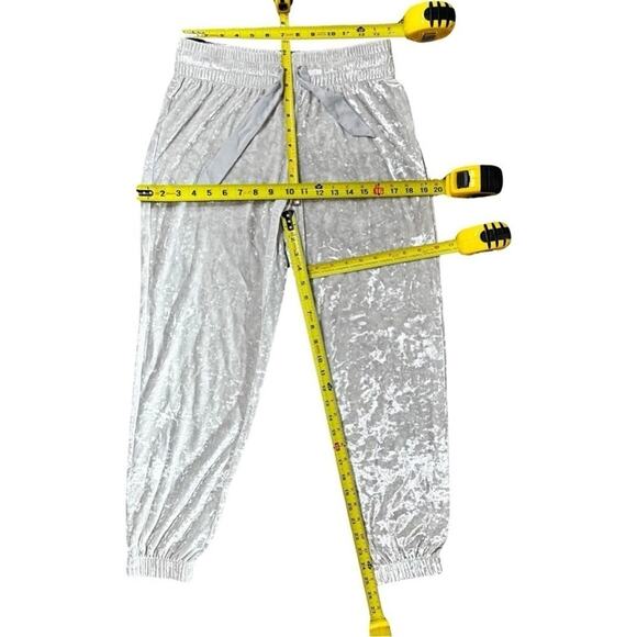 VICTORIA’S Secret Pearl Crushed Velvet Pajama Jogger Pant Size S $44 - Picture 10 of 10